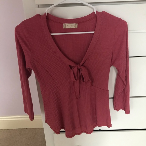 Front tier blouse - Picture 2 of 2